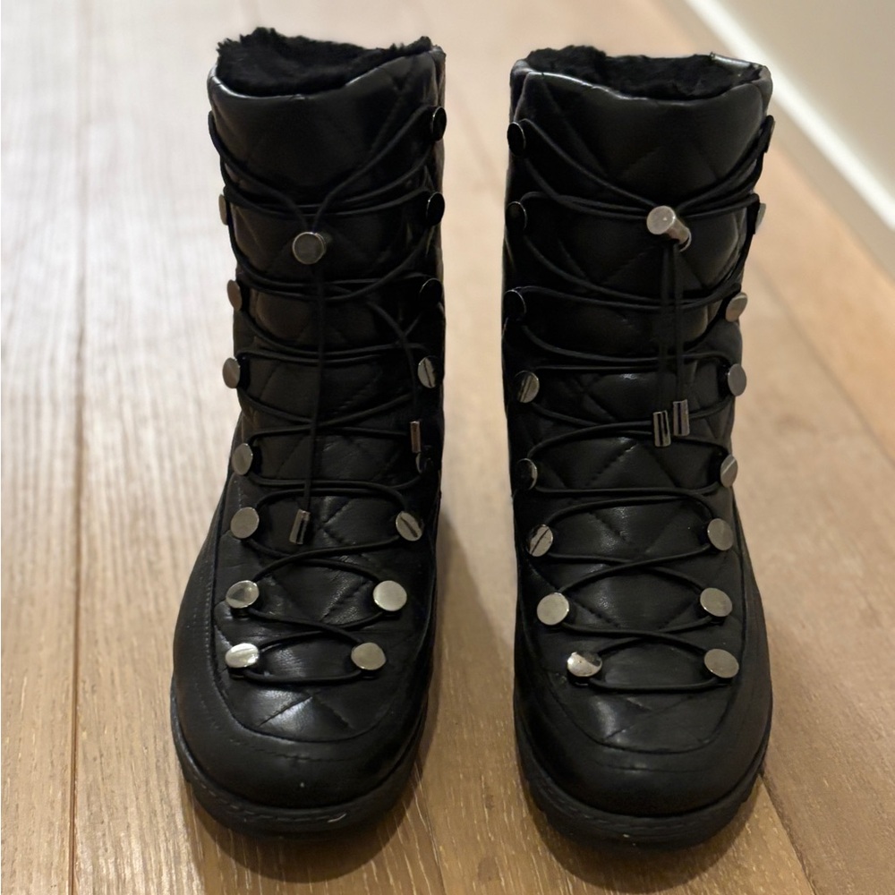 Russell & Bromley Aquatalia snow boots